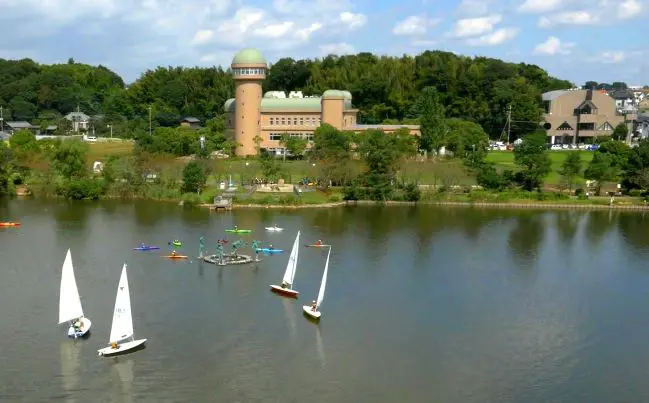 水の館と手賀沼