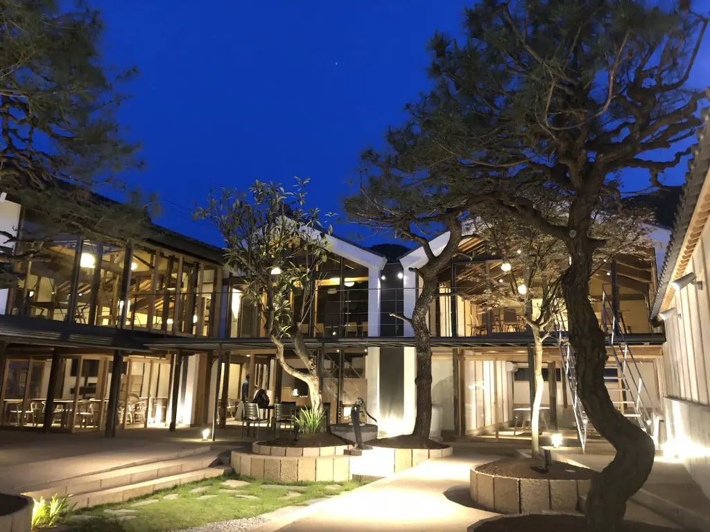 地域交流拠点施設真鍋屋