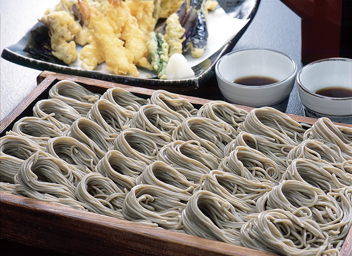 布海苔をつなぎに使った「へぎそば」