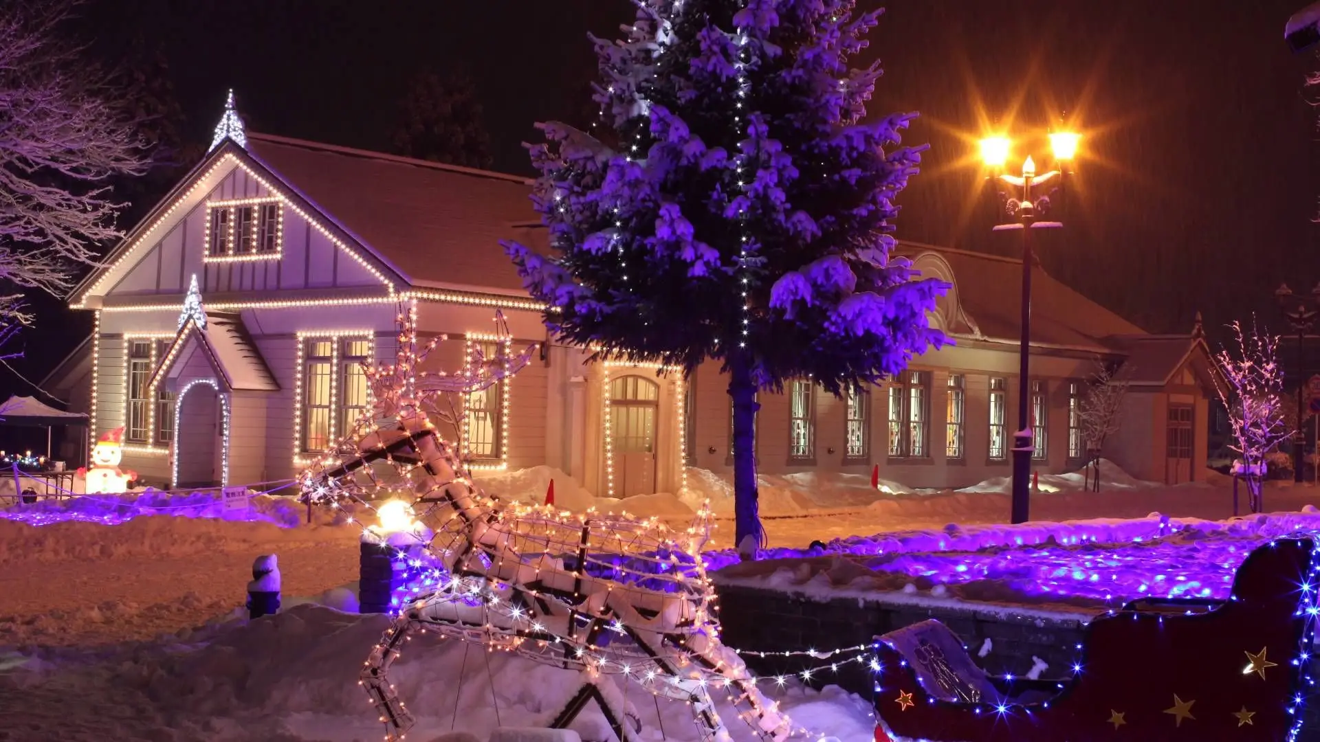 クリスマスマーケット・天使館イルミネーション（小坂町は近代クリスマスの発祥の地）