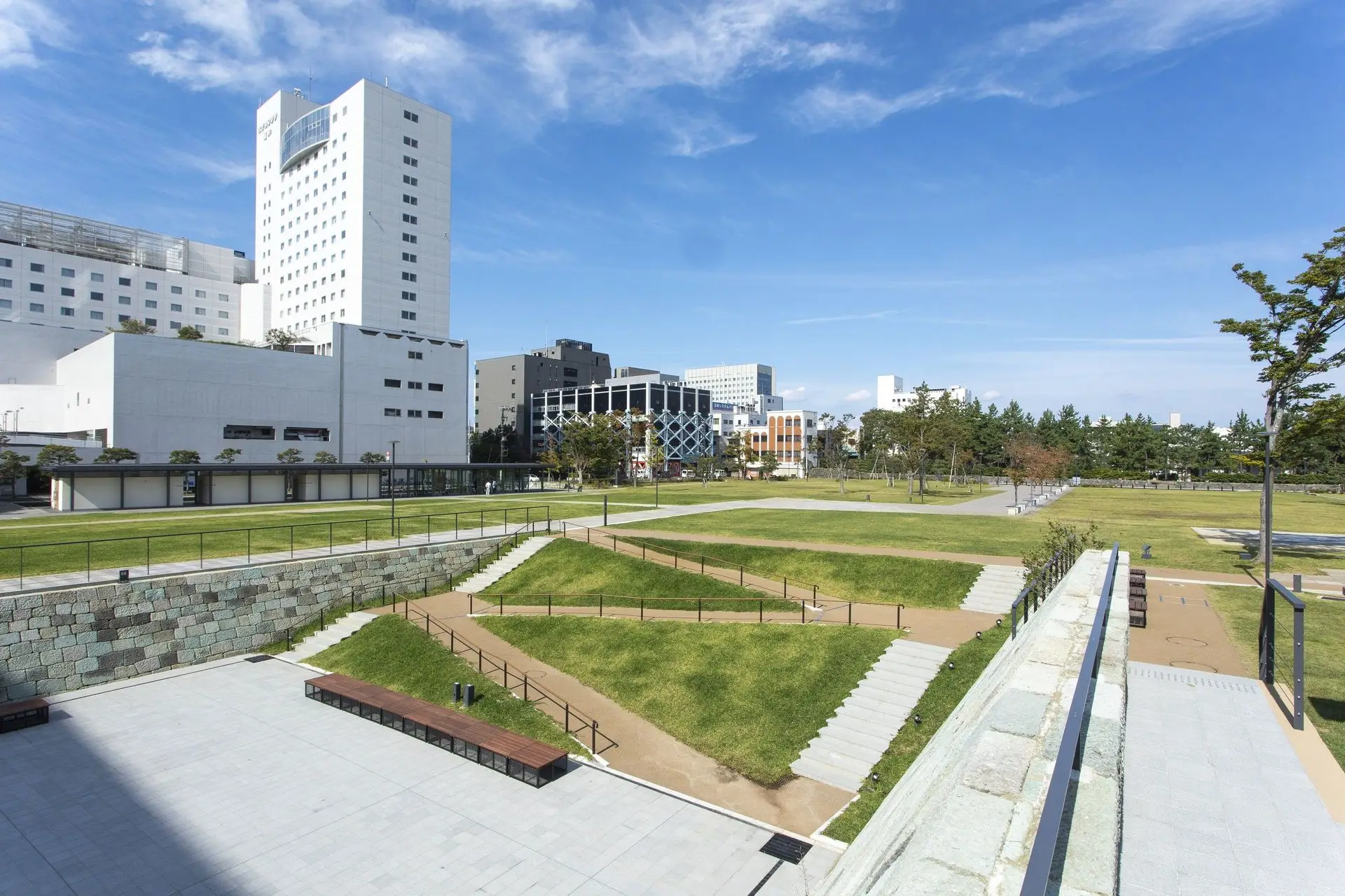 福井市中央公園