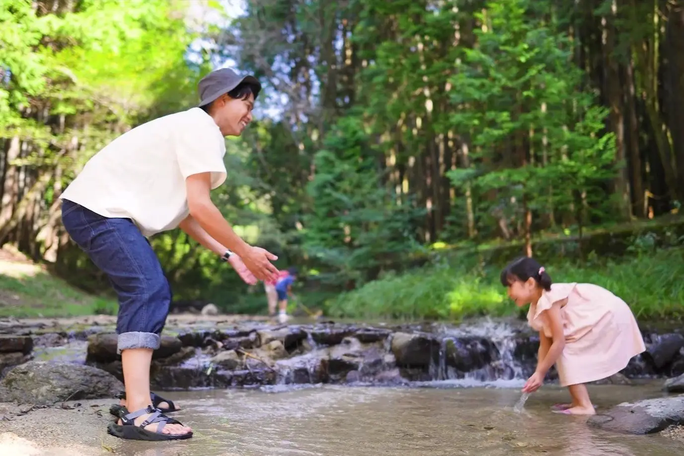 豊かな自然がすぐそばに。自然児童遊園「ねむの森」　